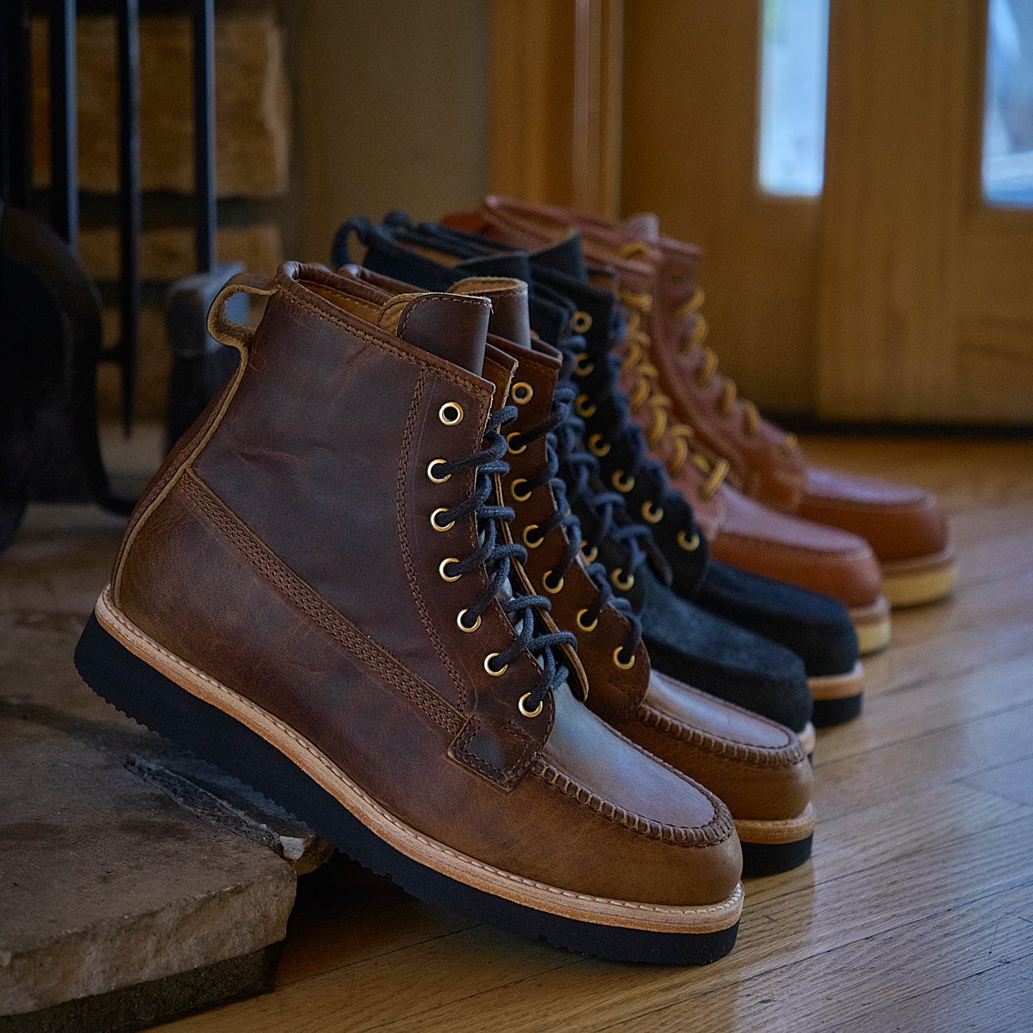 MENS BOOTS