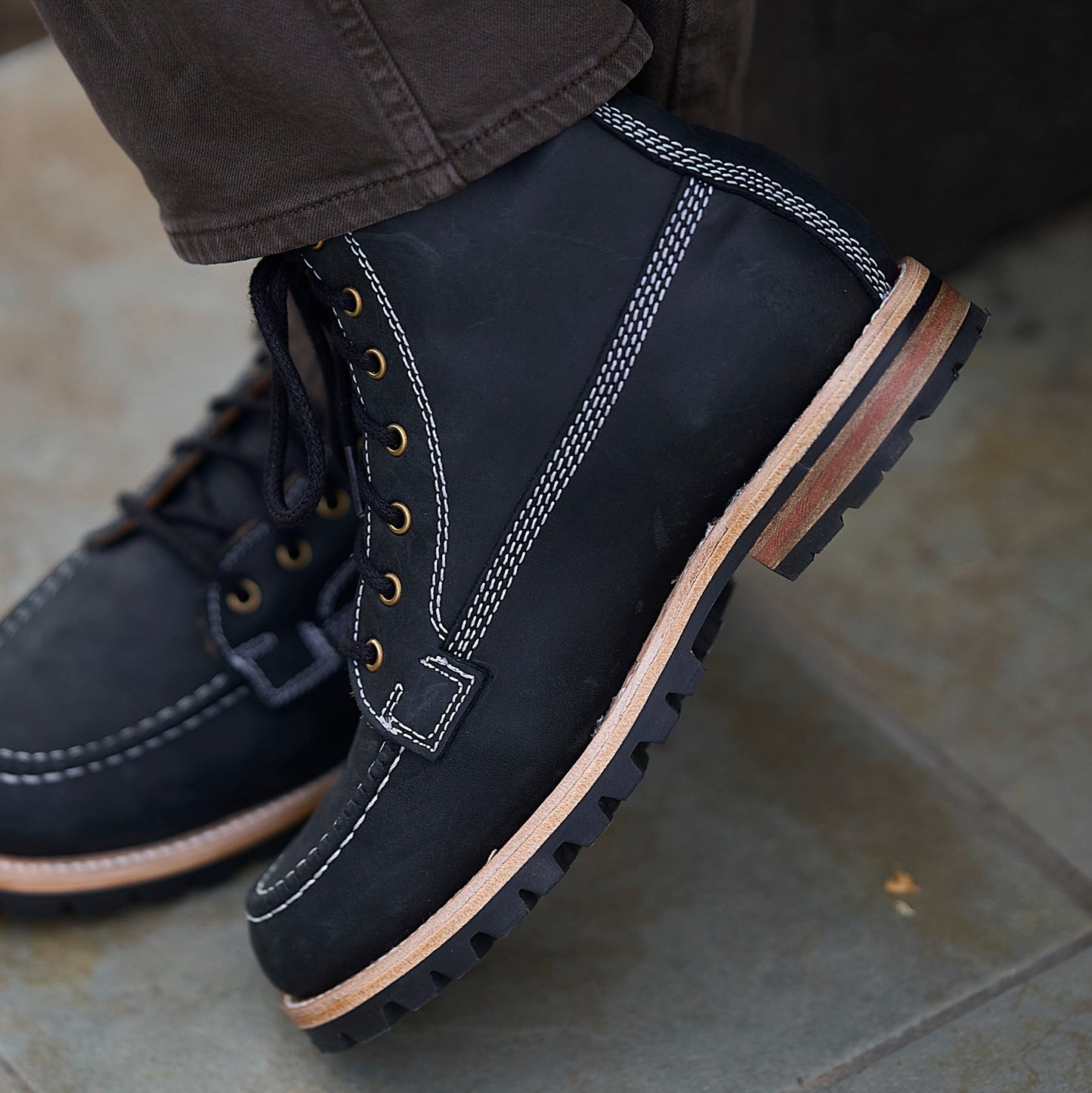 Nomad Heritage - Onyx Ft Vibram Outsoles / Ship in 7-10 Business Days