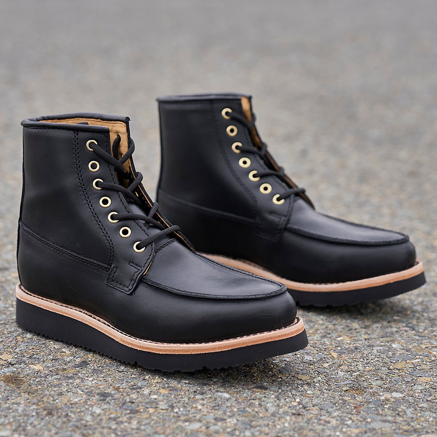 Nomad - Black Aniline / Size 8