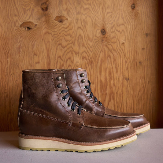 Nomad - Aged Brown 1st Edition Size 9
