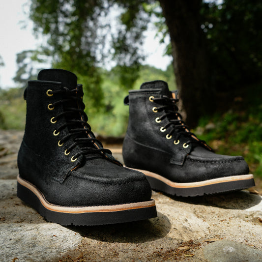 Nomad Heritage Black Rough Out