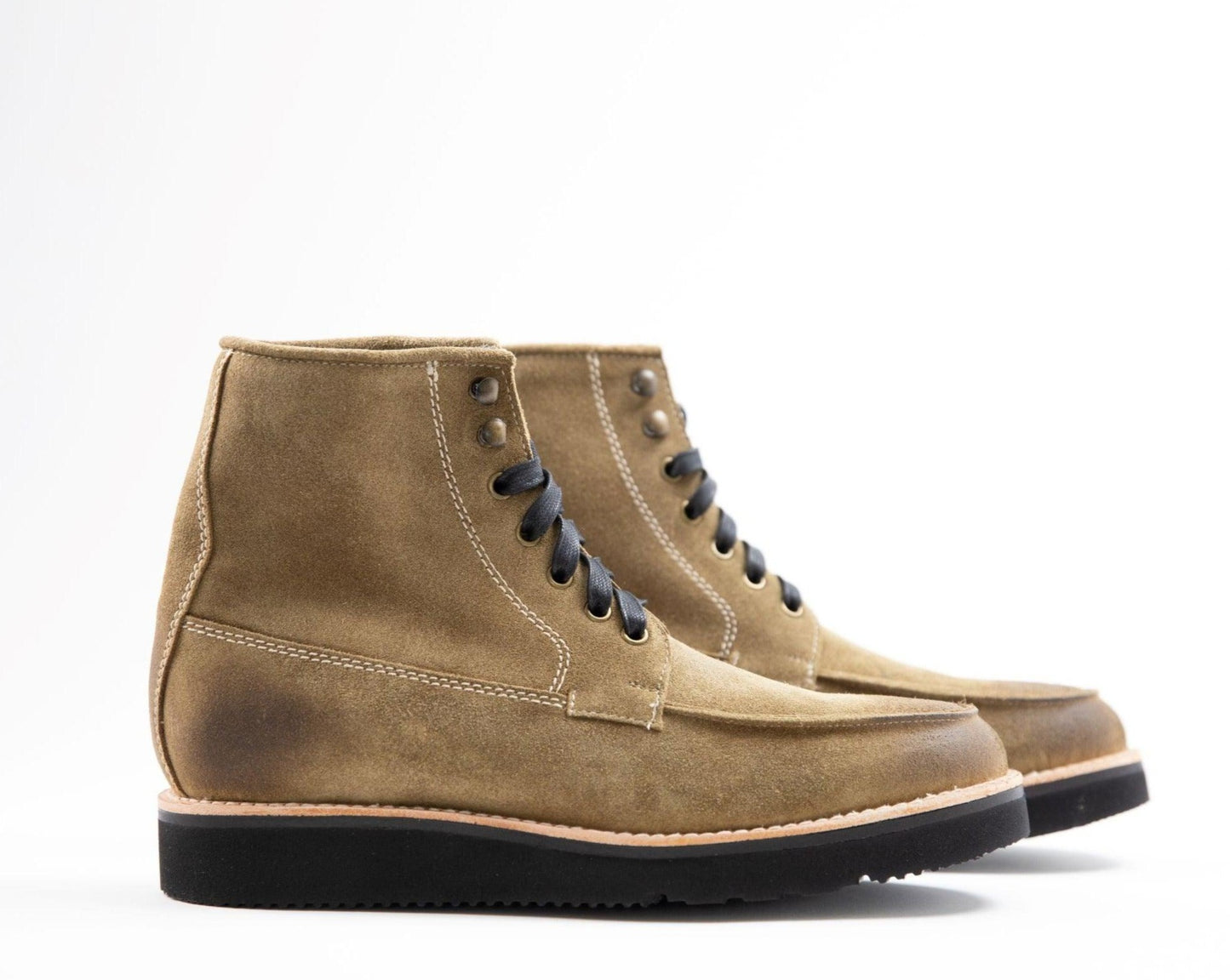 Nomad - Waxed Olive Suede - DIEVIER